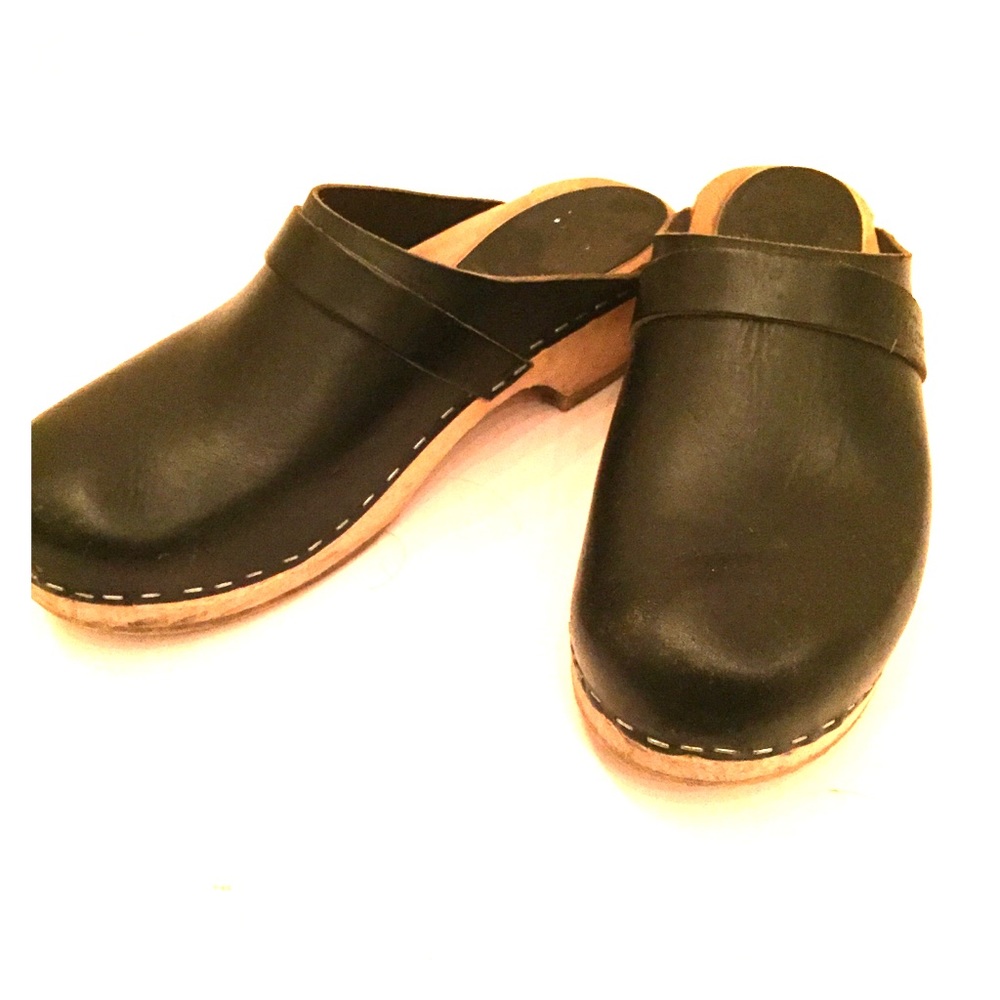 Swedish Hasbeens Classic Slip In (low heel)